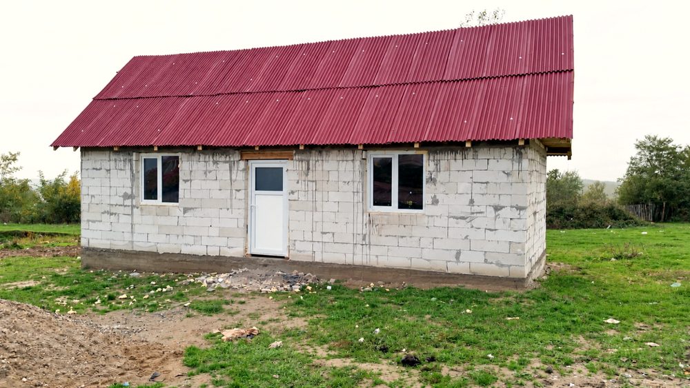 The new mission house in Lazareni
